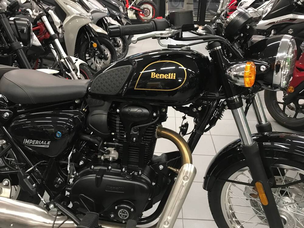 Benelli Imperiale 400 (2019 - 20) (2)