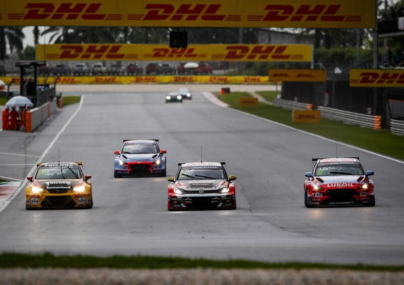 WTCR 2019, Malesia: Race2 thrilling a Esteban Guerrieri. Race3 decisiva per il titolo