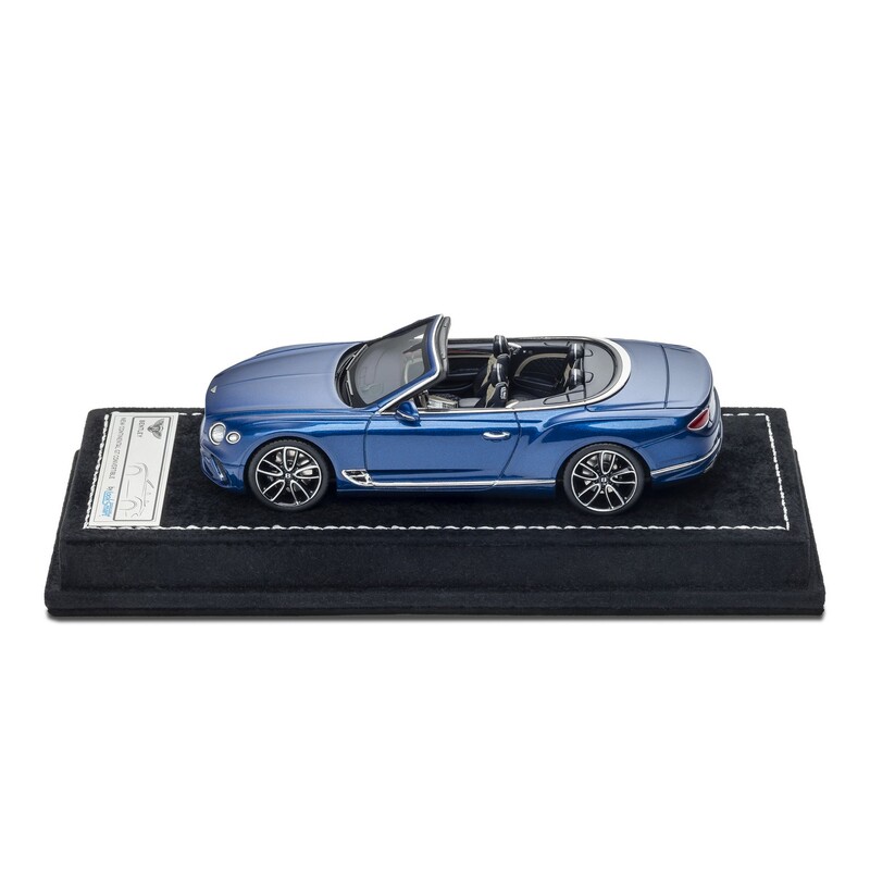 Il modellino della Bentley Continental GT Convertibile scala 1:43