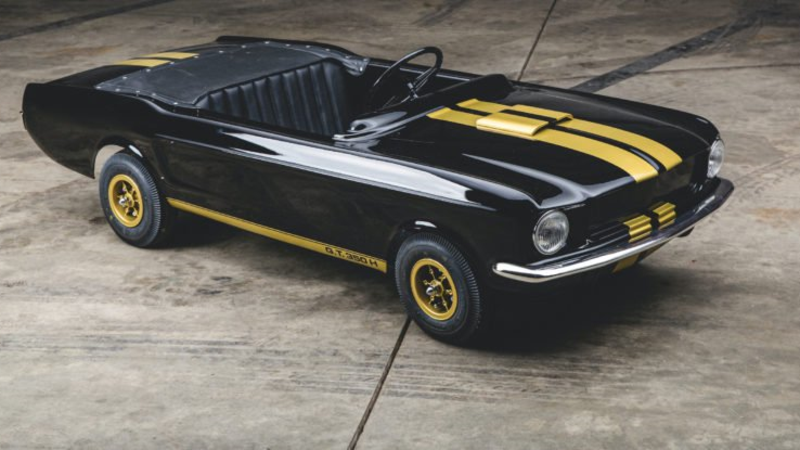 Shelby GT350-H, il regalo perfetto per Natale, in versione &quot;mini&quot;