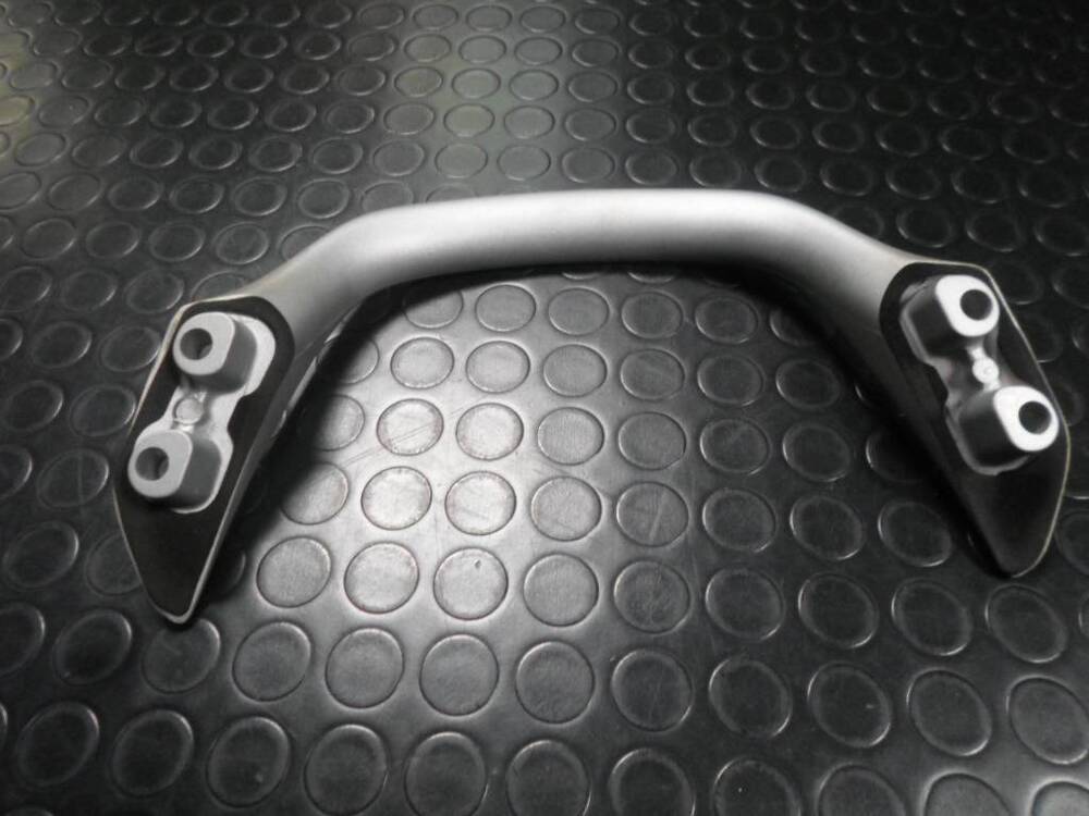 MANIGLIONE HORNET 900 77300MCZ640 Honda (4)