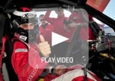 Jorge Lorenzo sul ghiaccio con una Peugeot Evo III