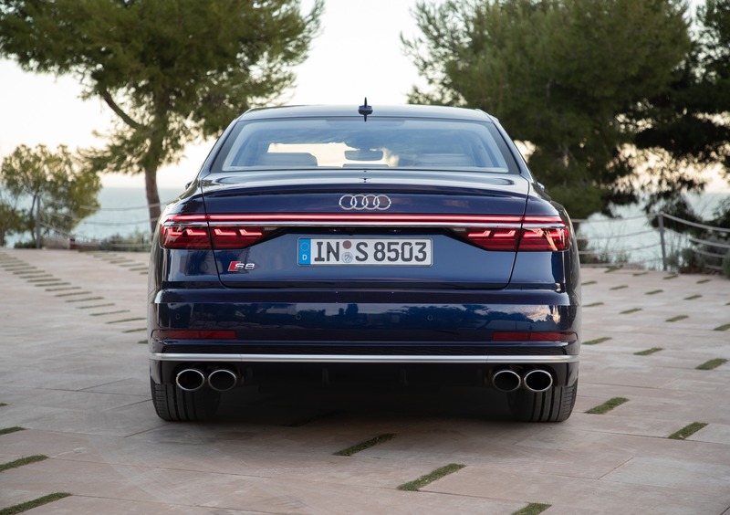 Audi S8 (31)