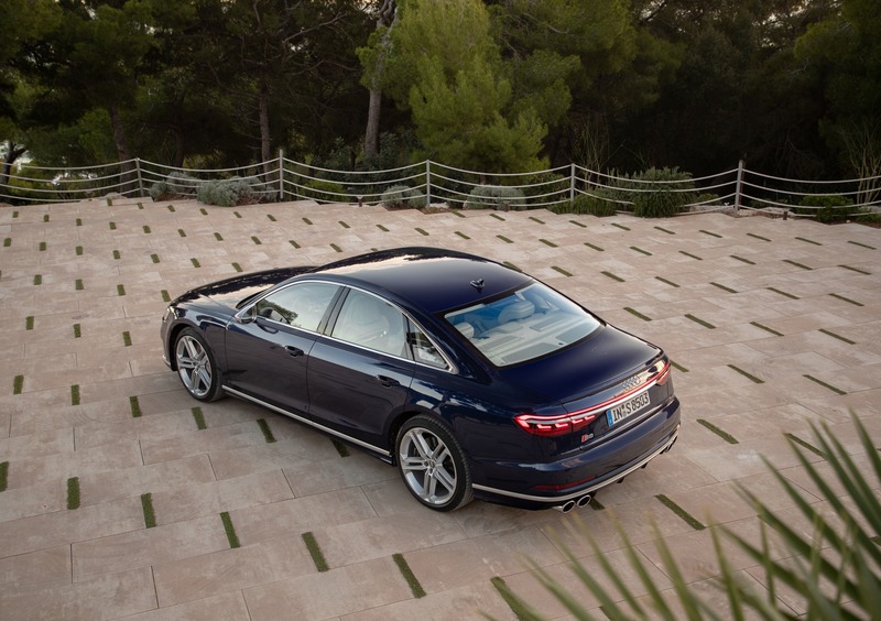 Audi S8 (2019-->>) (50)