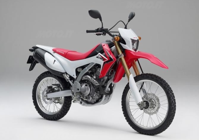 Honda CRF 250 L 2012. Dall&#039;estate in Italia