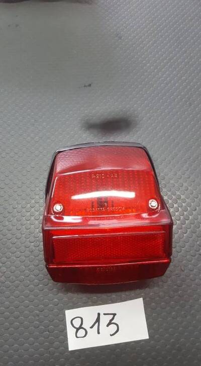 FANALE POST. C.TO VESPA ET3 125 PRIMAVERA 125 Sgr