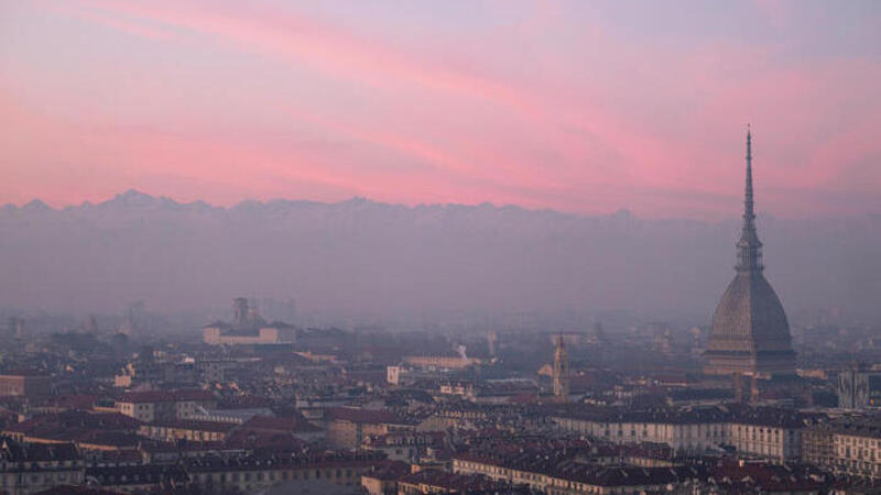 Torino, ancora emergenza smog: possibile giro di vite fino a Euro 5 da venerd&igrave;