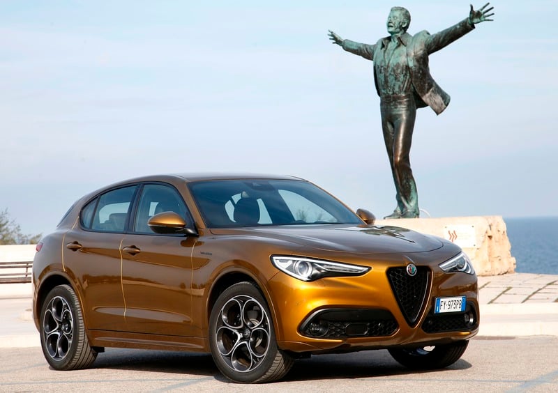 Alfa Romeo Stelvio (2017-->>) (21)