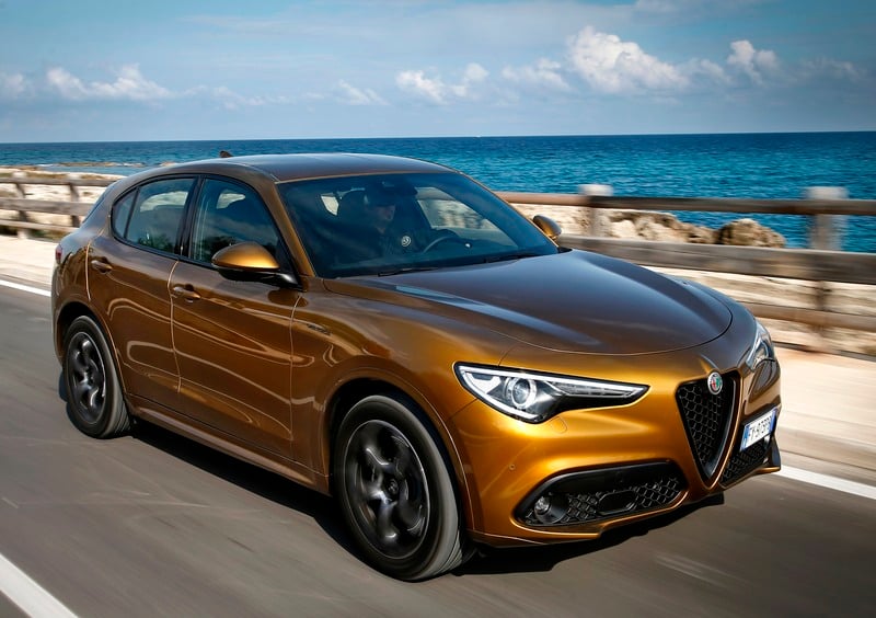 Alfa Romeo Stelvio (2017-->>) (17)