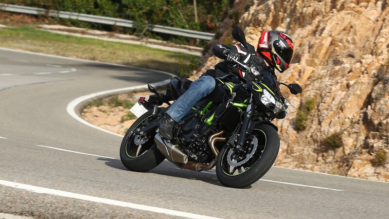 Kawasaki Z650 2020, TEST: squadra che vince, non si cambia!