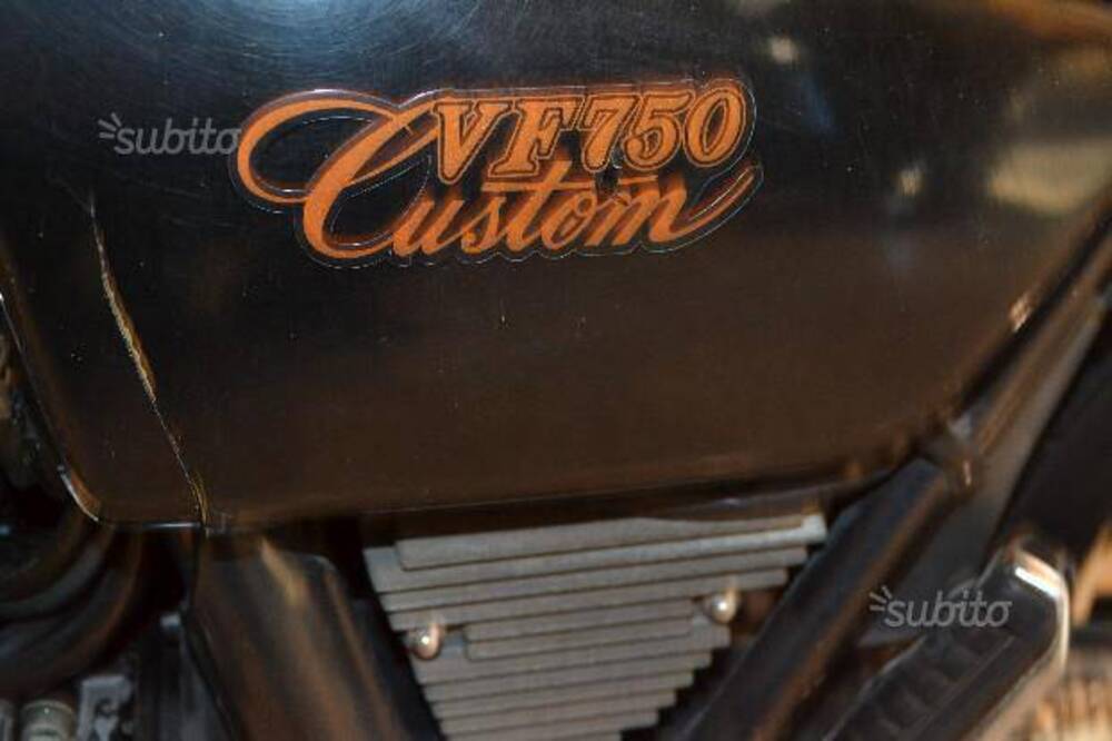 Honda vf 750 c (3)