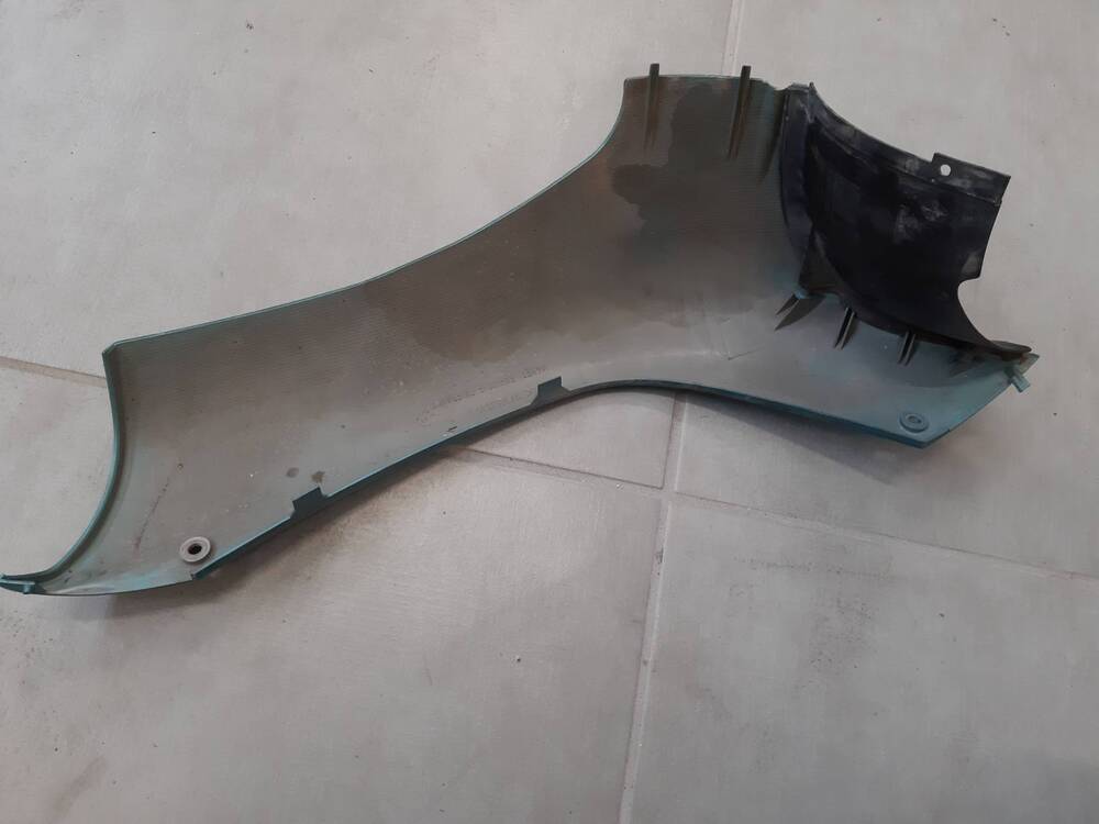 Pannello laterale dx Peugeot Buxy 50 (2)