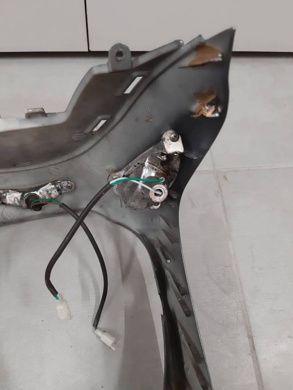 Scudo frontale Scooter Motom 50 (7)