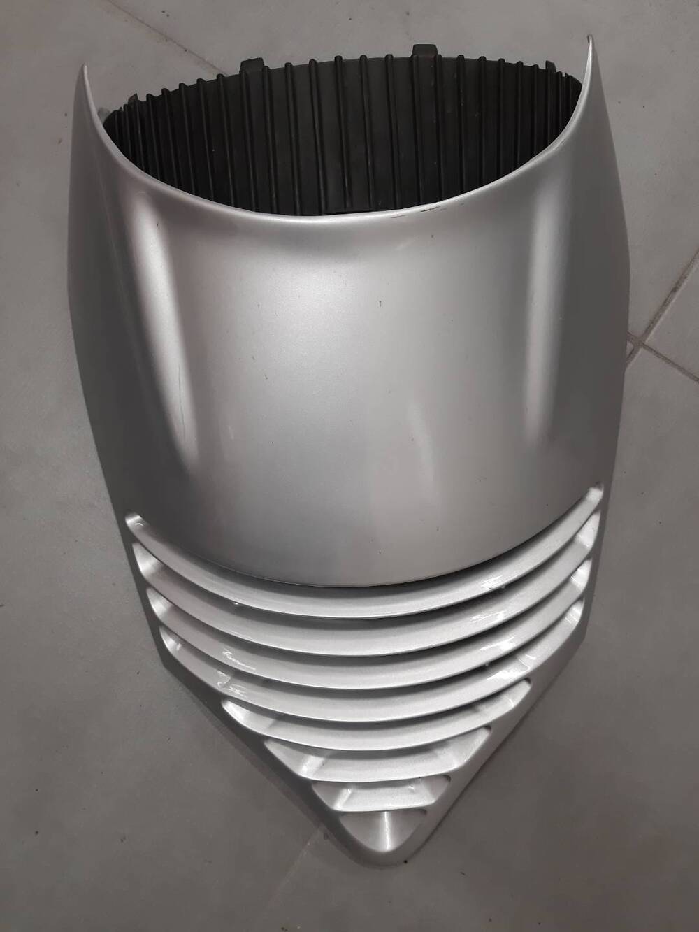 SCUDO FRONTALE LEONARDO 125 1999 /02 Aprilia