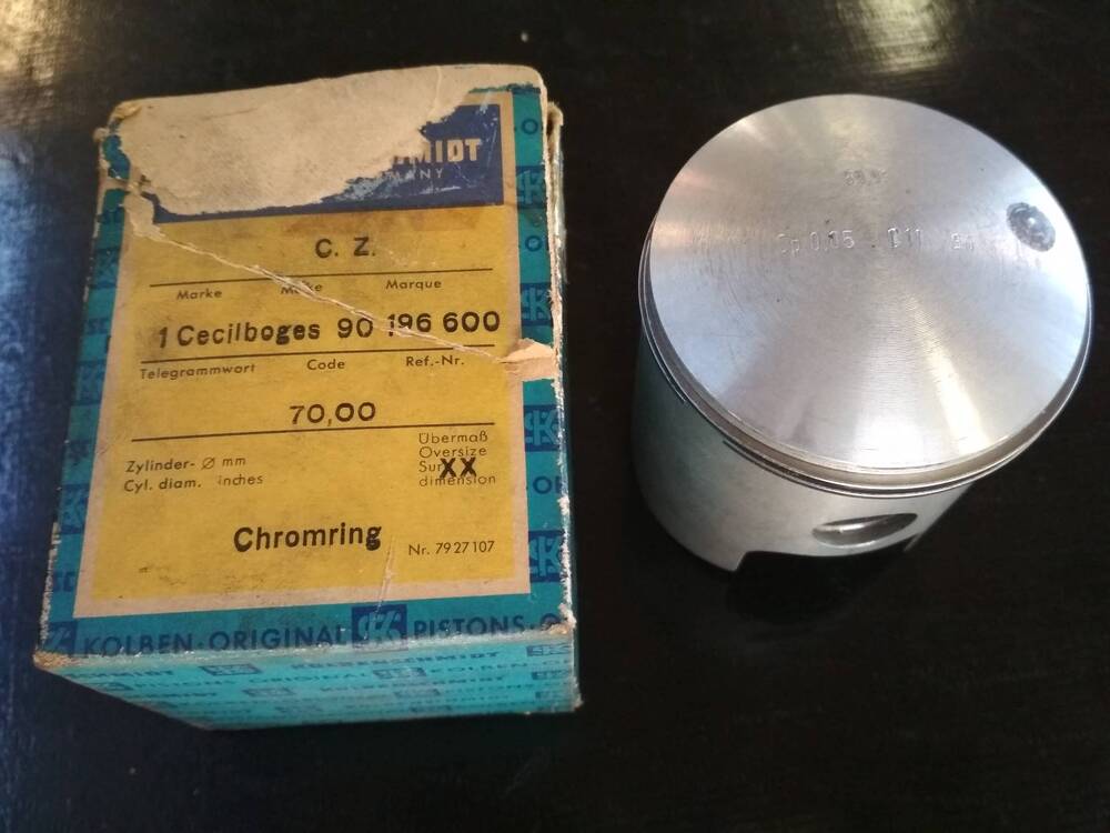 Pistone Originale CZ 250 anni 70