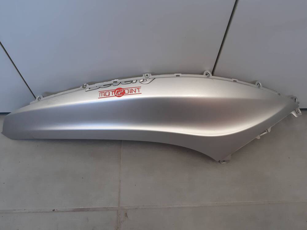 Fiancata Destra Piaggio Beverly 125 300 350