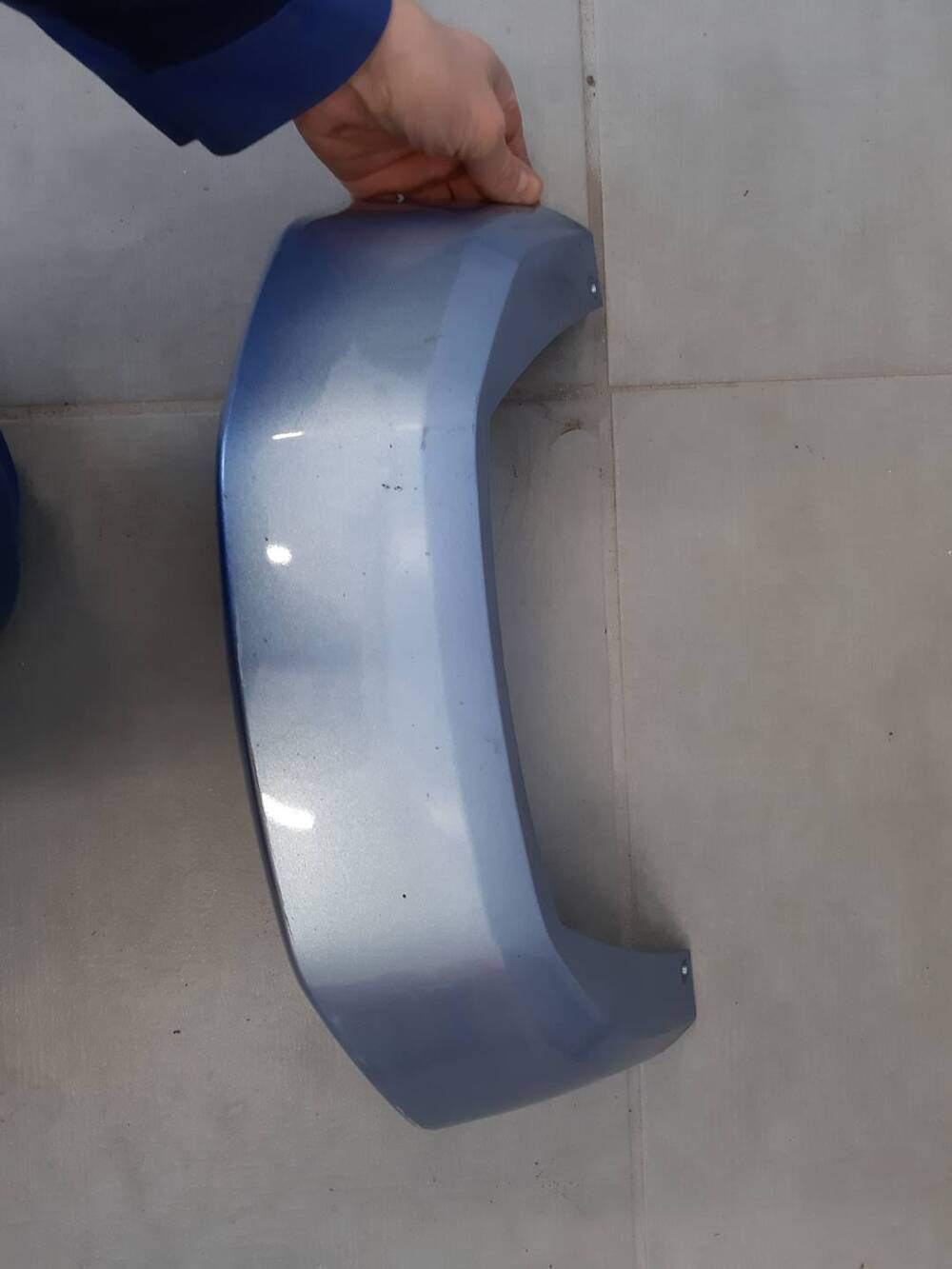 Carena Burgman 125 - 200 azzurro met. Suzuki (2)