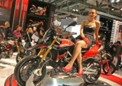 Aprilia Dorsoduro 1200 2012