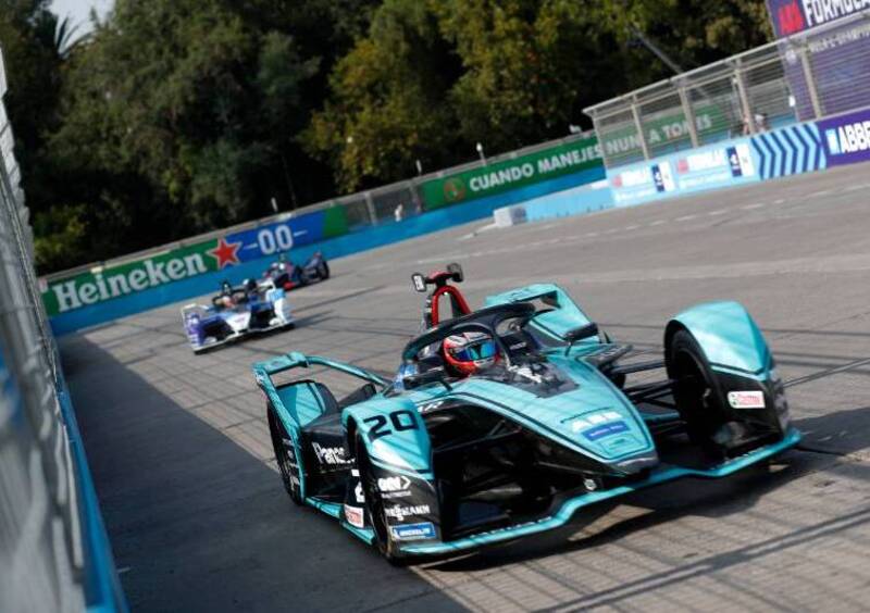 Formula E, ePrix di Santiago: Mitch Evans (Jaguar) in pole