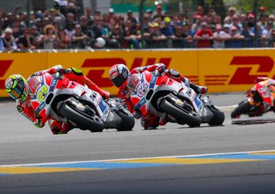 MotoGP 2016. Iannone, Màrquez e Dovizioso: tutti giù per terra