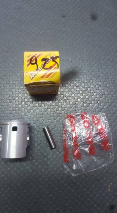PISTONE DIAM. 45,5 SPINOTTO 10 HONDA 50 Malossi