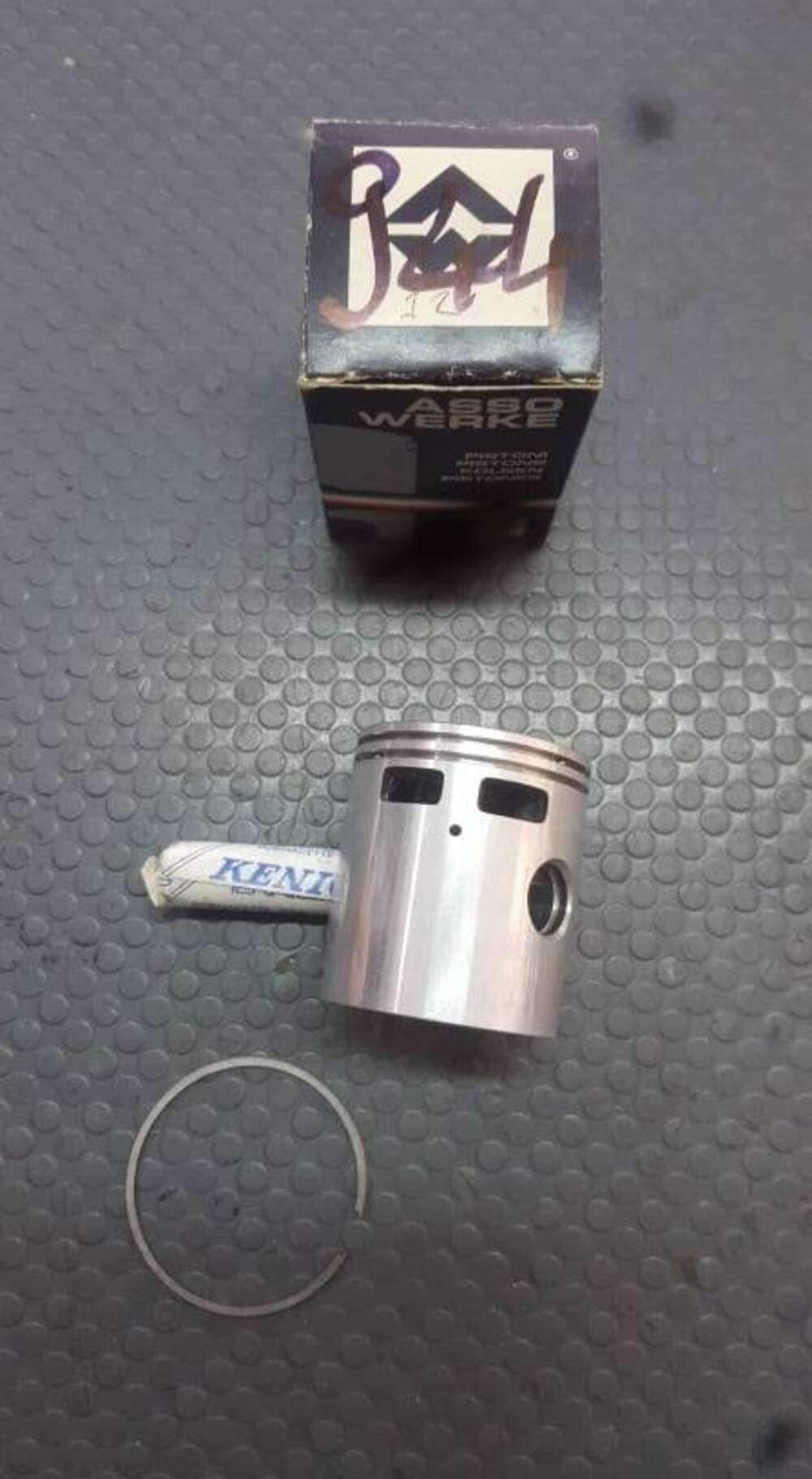 PISTONE X DR DIAM. 43,4 SPINOTTO 12 PIAGGIO ASSO WERKE