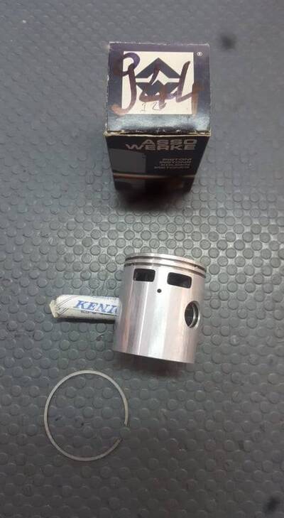 PISTONE X DR DIAM. 43,4 SPINOTTO 12 PIAGGIO ASSO WERKE