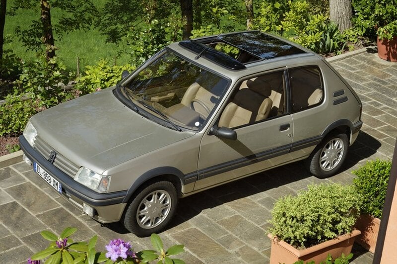 La mitica Peugeot 205