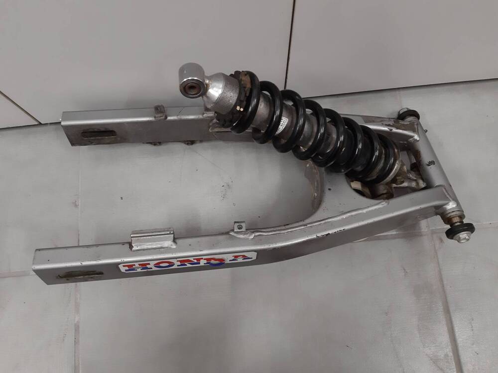 Forcellone, Mono Ammortizzatore Honda Dominator (4)