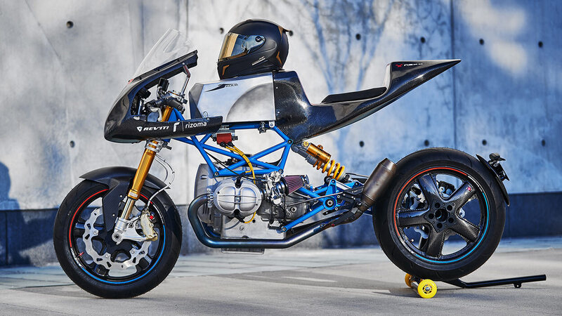 BMW R90/6: un lavoro radicale l&#039;ha trasformata in una moto da pista