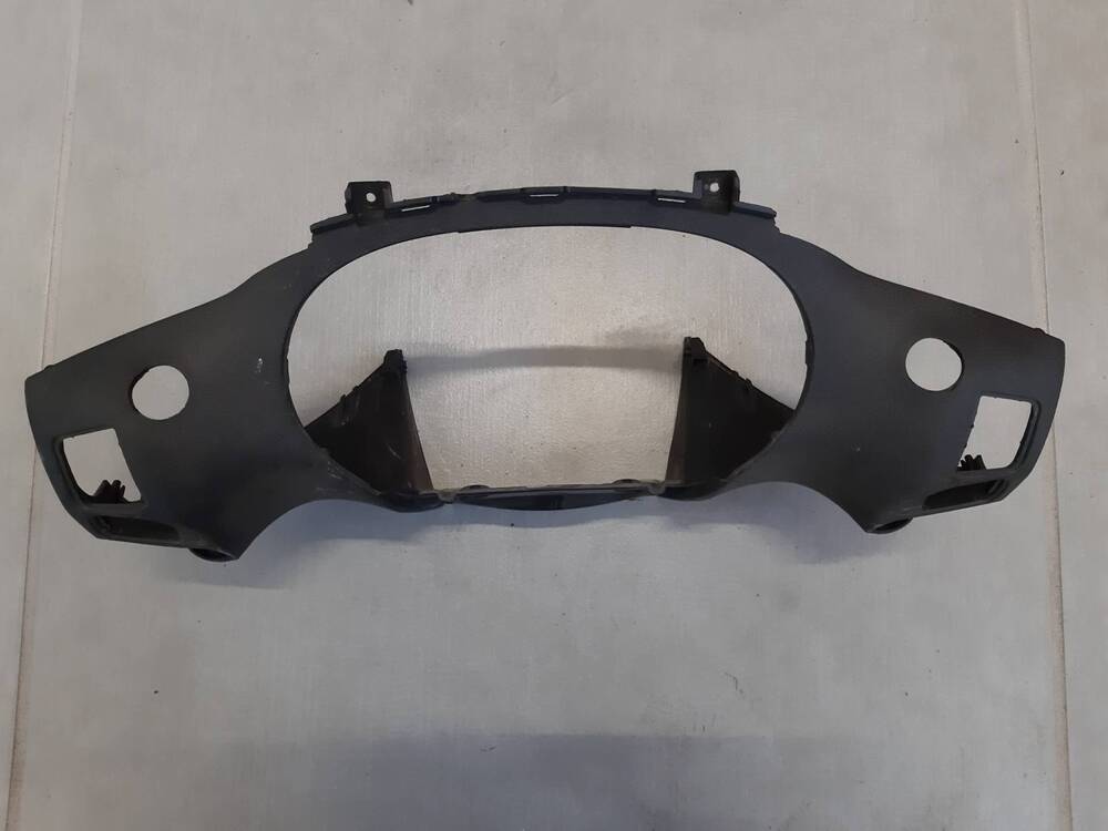 Coperchio posteriore manubrio Piaggio Beverly (2)