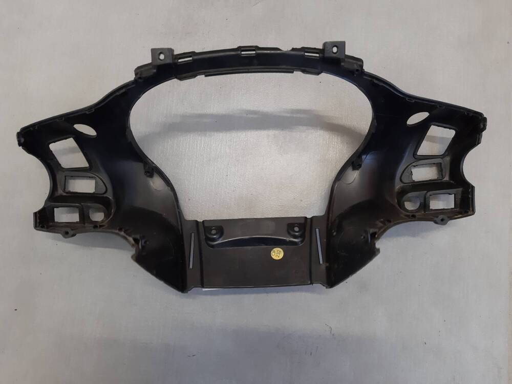 Coperchio posteriore manubrio Piaggio Beverly (3)