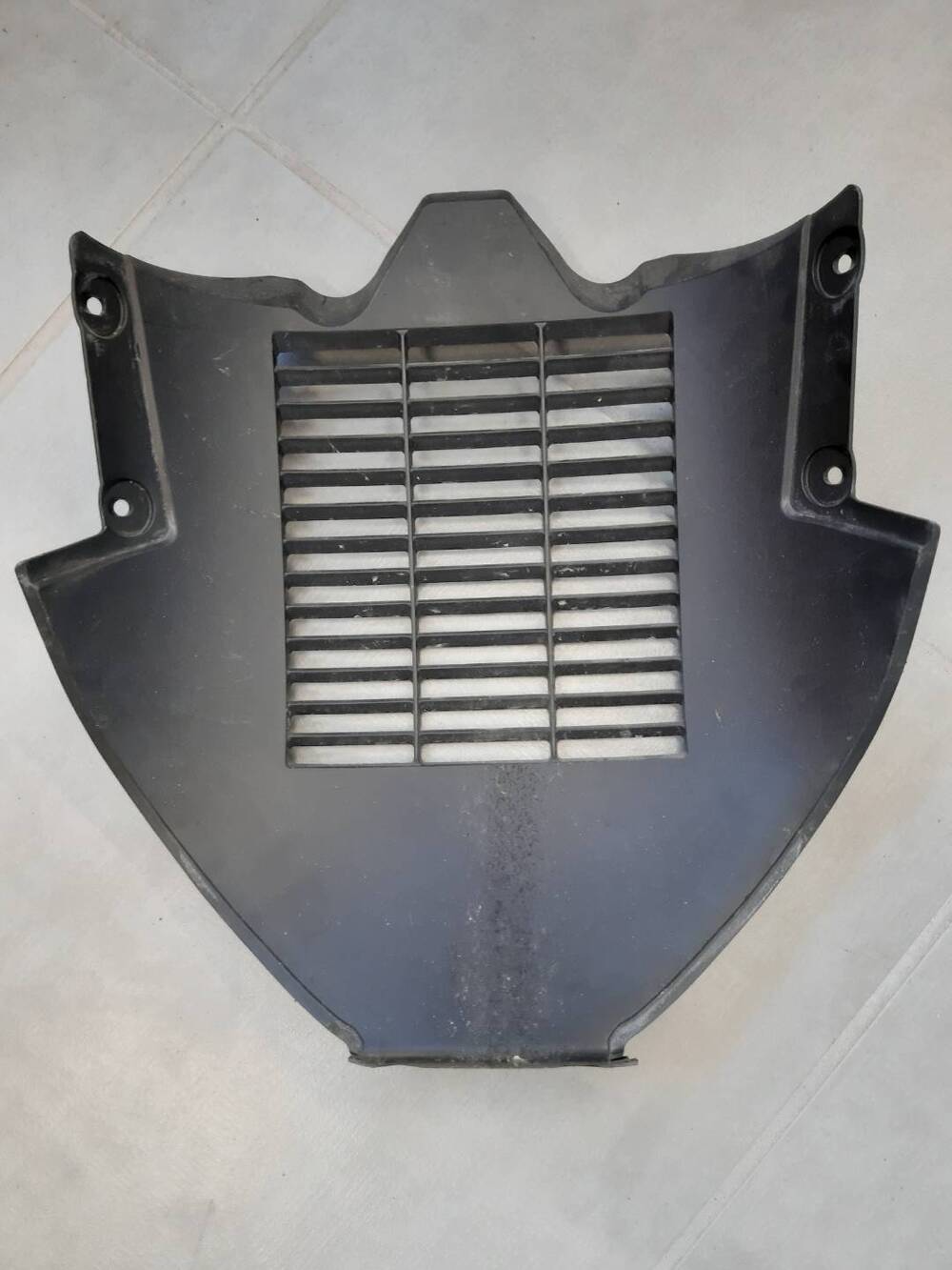 Griglia radiatore Suzuki Burgman 250-400 (4)