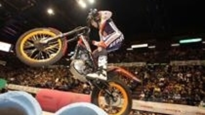 Toni Bou, campione del mondo a Milano in sella a Montesa