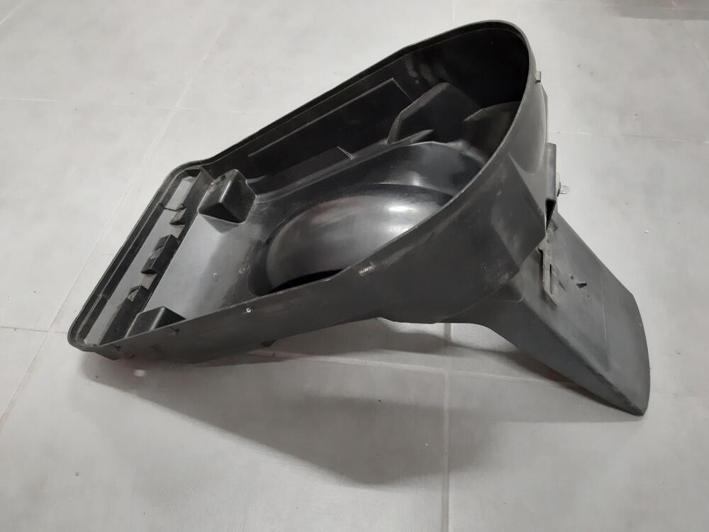 Cofano Suzuki Burgman 400 03/06 (2)