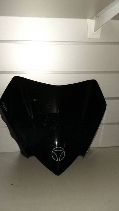 SCHERMO SPORT YAMAHA XMAX 400/250/125 MOMO DESIGN