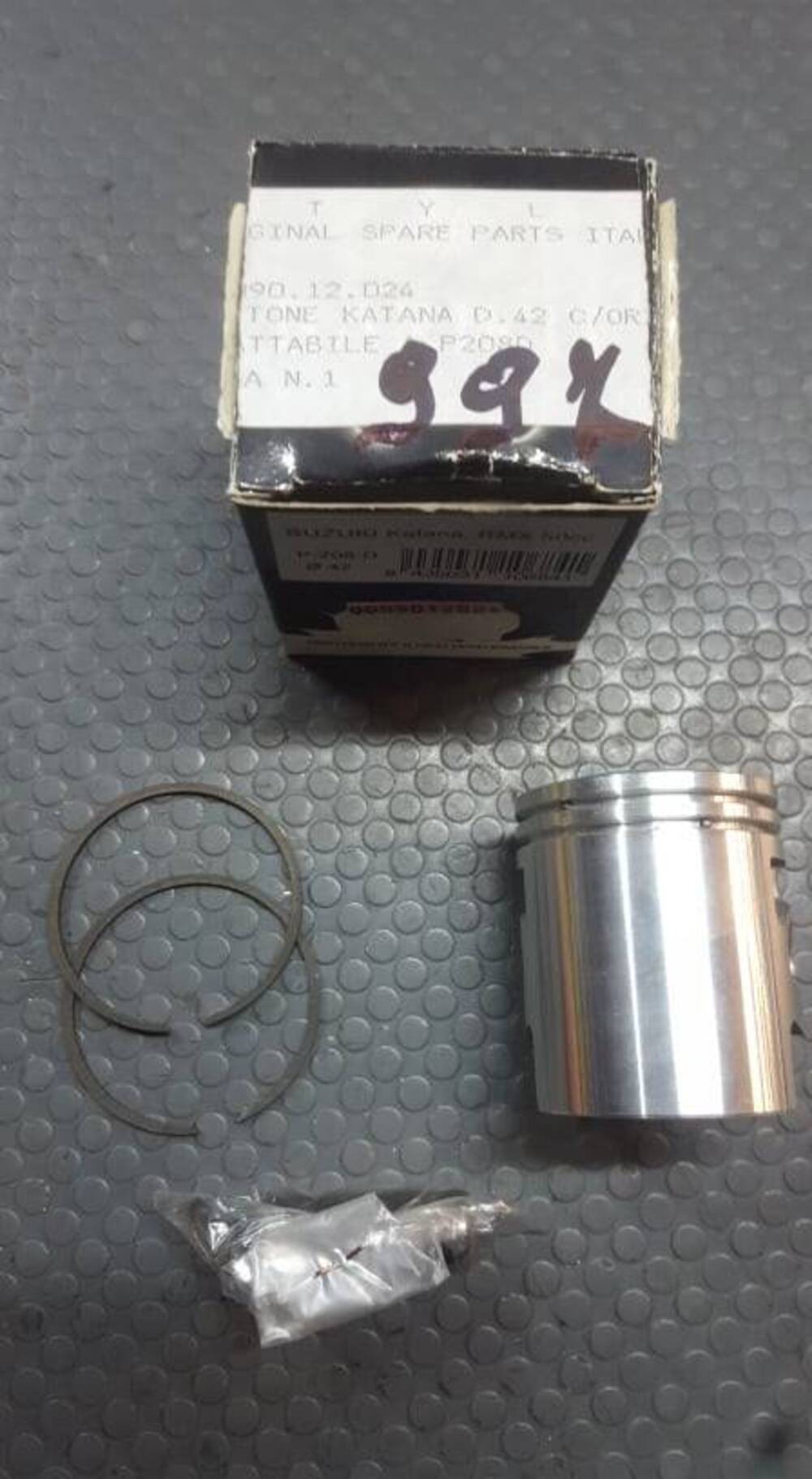 PISTONE BARIKIT DIAM. 42 SUZUKI KATANA 50 CC Styl