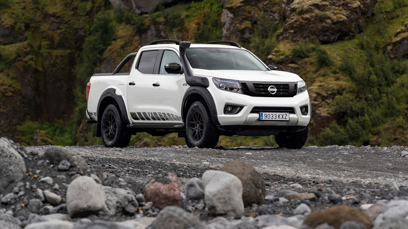 Nuovo Nissan Navara Off-roader AT32, pronto a tutto