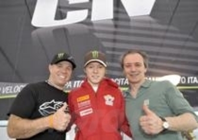 Luca Cadalora al CIV: Tifo per Dakota, il figlio di Randy Mamola