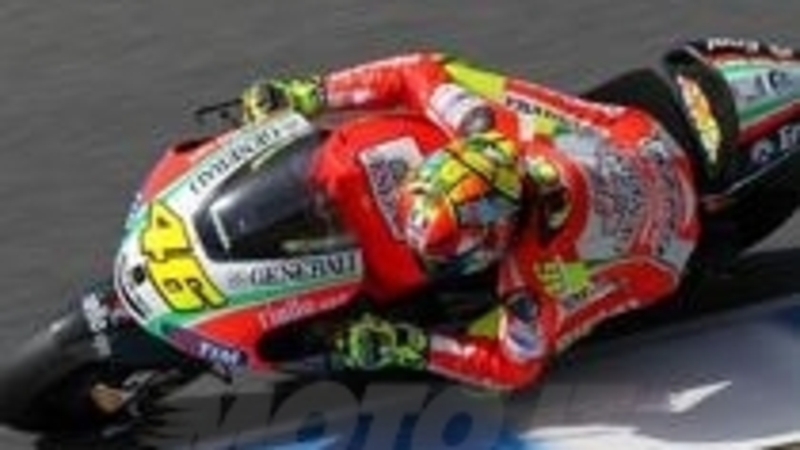 Rossi: "Perdo tempo da tutte le parti"