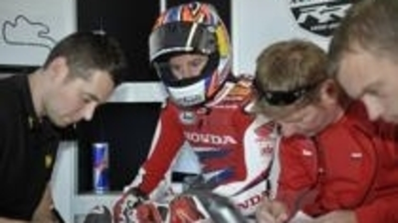 SBK. A Imola il team Honda apre le porte del box