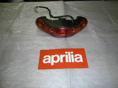 FANALE POSTERIORE SCARABEO Aprilia