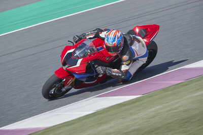 Honda CBR 1000RR R Fireblade SP. R come Racing