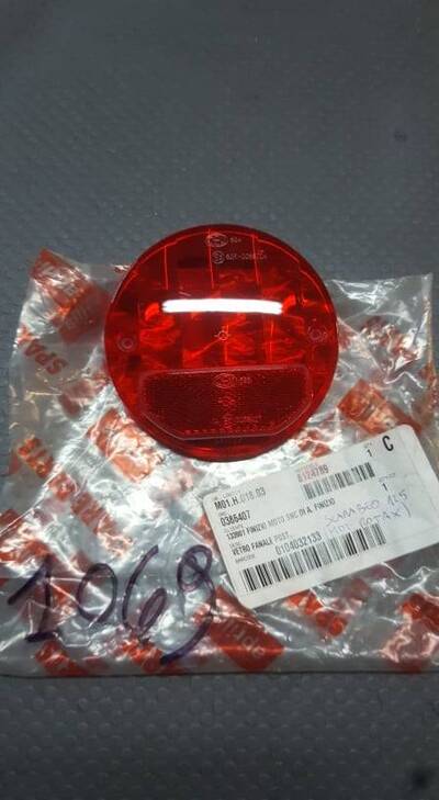 VETRO FANALE POST. SCARABEO 125 Aprilia