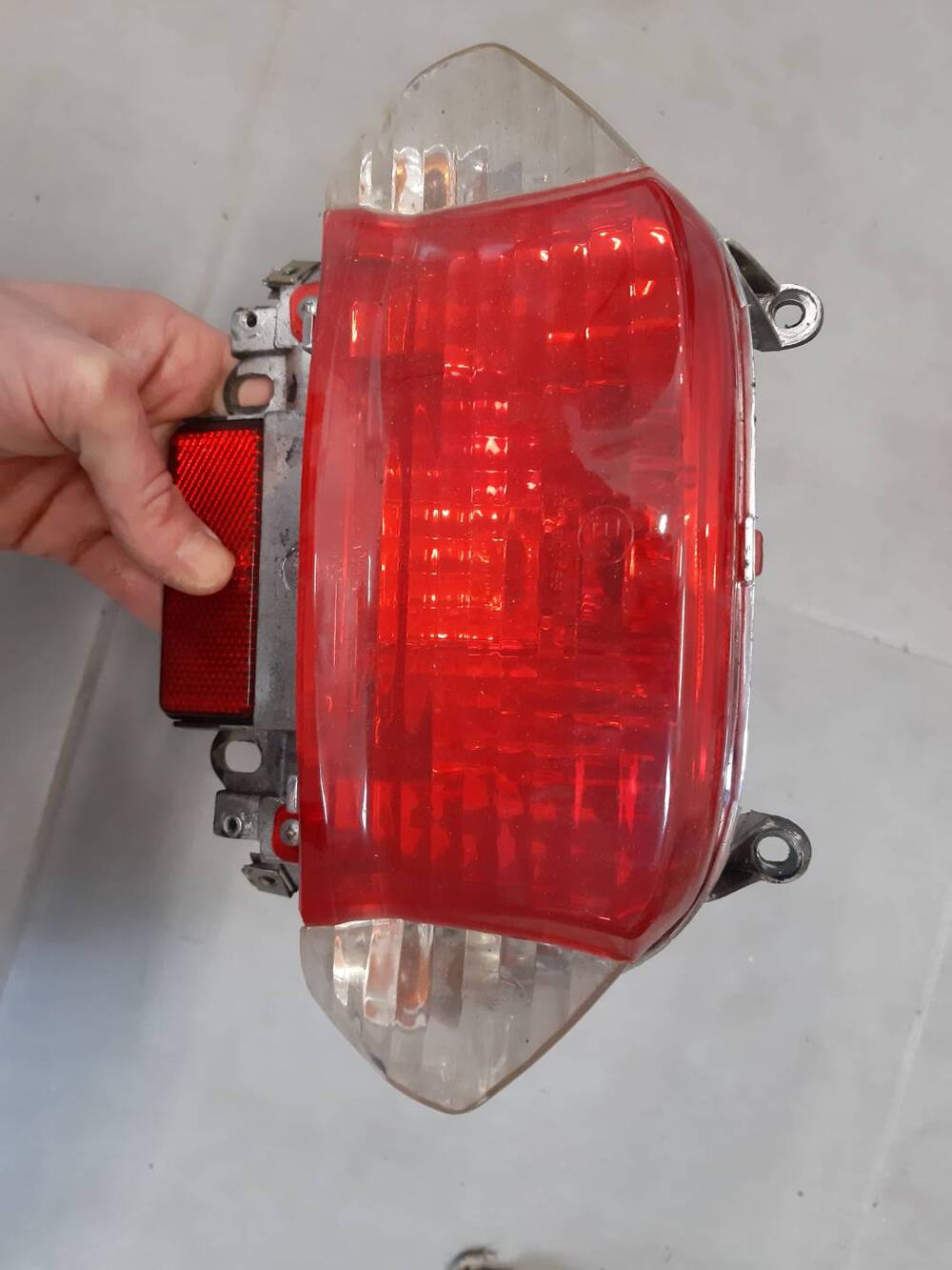 Faro posteriore Scooter Motom 50