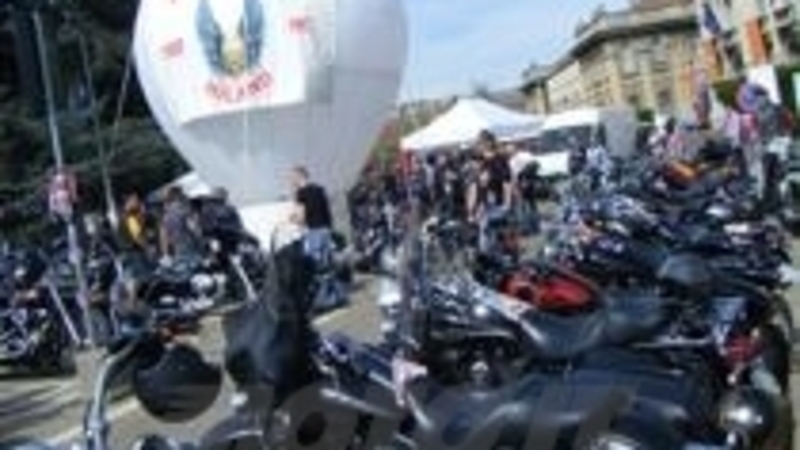 Riding Season: oltre 3.000 moto a Milano per inaugurare la stagione motociclistica