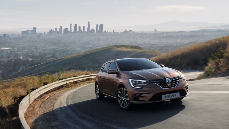 Renault Megane restyling, arriva l&#039;ibrido plug-in