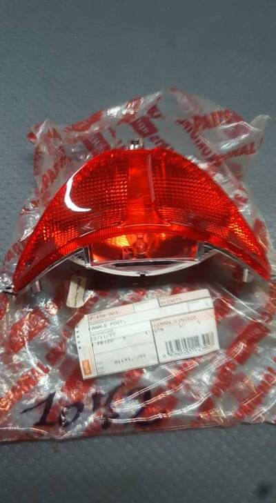 FANALE POST. LEONARDO 1996 1998 Aprilia