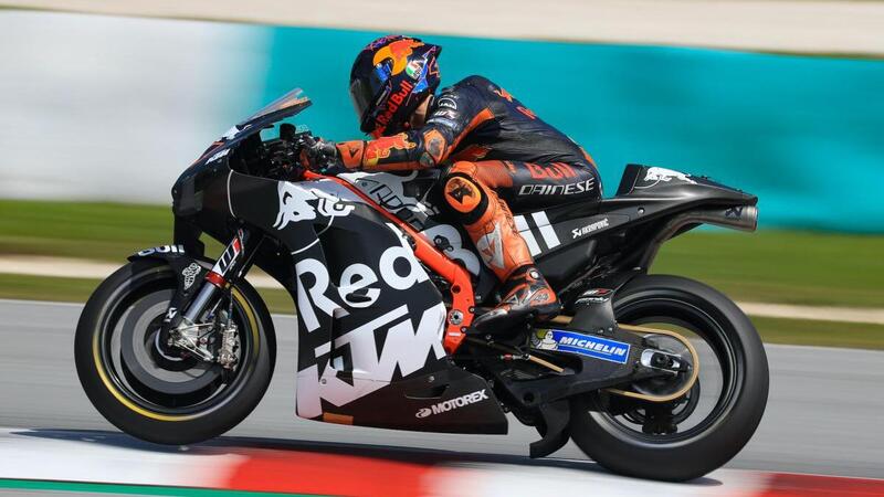 MotoGP, Sepang test. Il pi&ugrave; veloce &egrave; Pol Espargar&oacute;. Lorenzo in pista