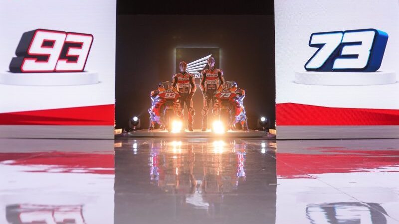 MotoGP. Il debutto ufficiale del team Honda 2020 e dei fratelli M&aacute;rquez